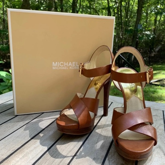 Michael Kors high heels - Picture 1 of 5